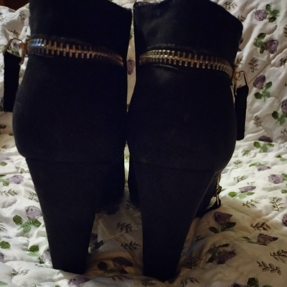 X2B - Picture 6 of 11